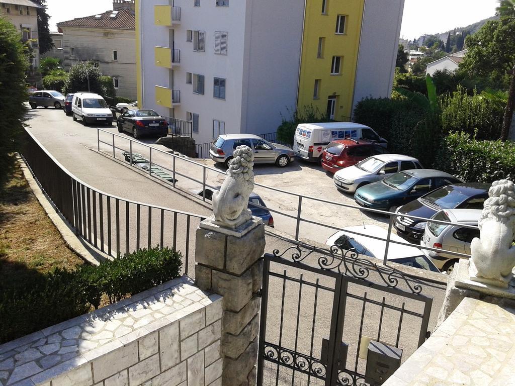 Opatija Centar Apartment Phòng bức ảnh